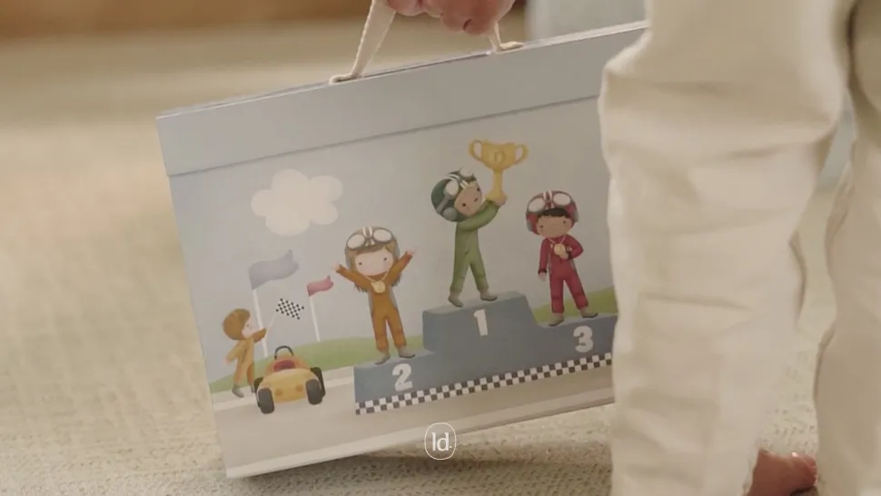 Caja de juego con Pista de Carreras · Little Dutch