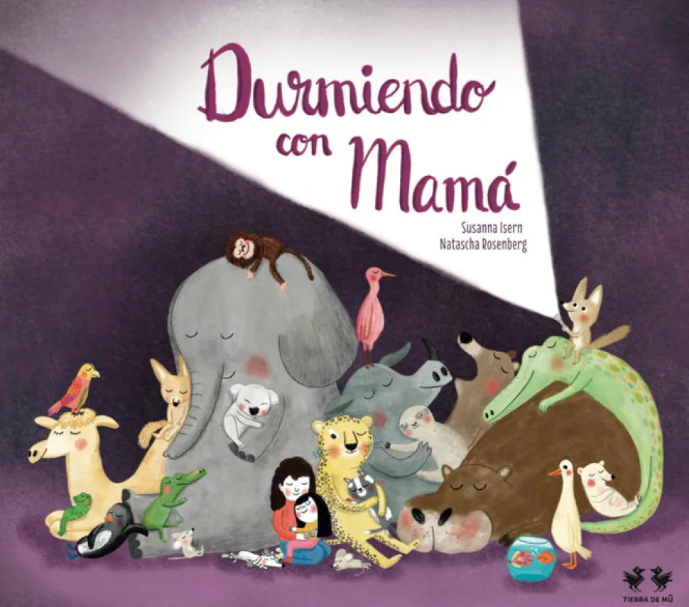 Durmiendo con mamá
