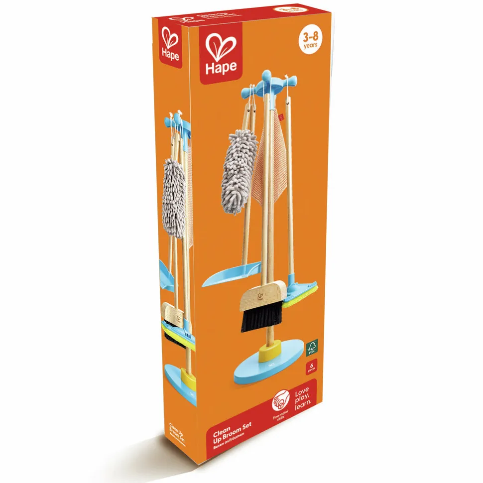 Juego de limpieza con escoba · Hape
