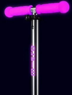 Patinete Mini Deluxe Glow LED · Rosa