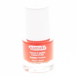 Pintauñas al agua · Namaki