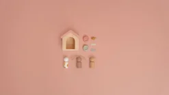 Set de Mascotas para Casa de Muñecas FSC · Little Dutch