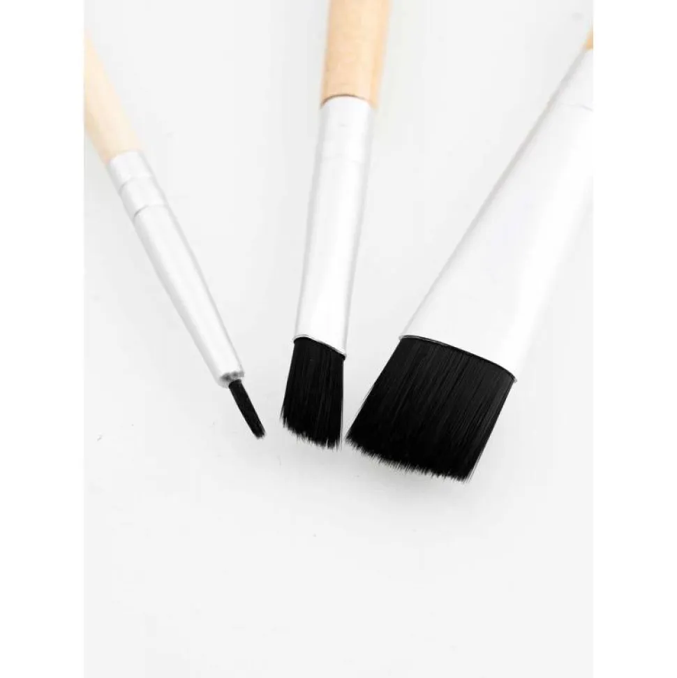 Set 3 pinceles de maquillaje · Namaki